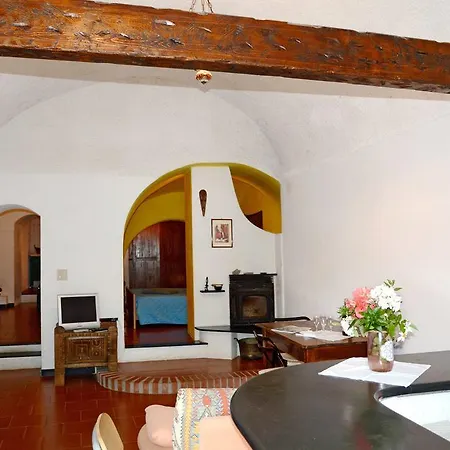 Apartment Casa Rossana 230s